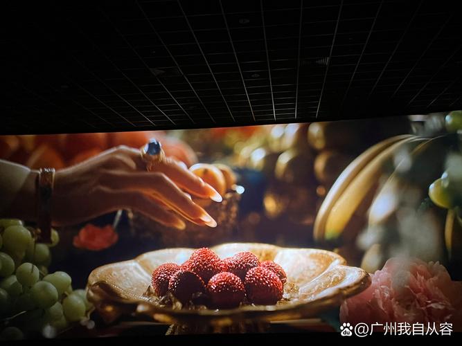 少妇激情性av的相关介绍