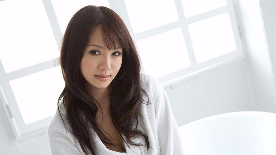 少妇熟女二区的相关介绍