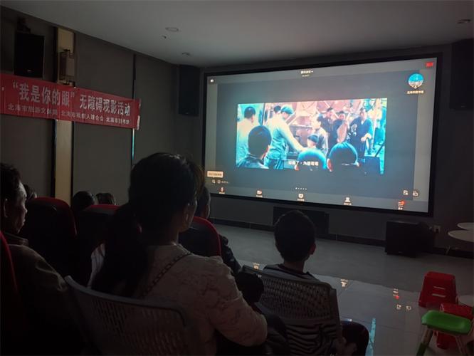 精品丰满少妇av的相关介绍
