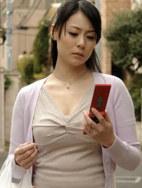 色婷婷久久av久久的相关介绍