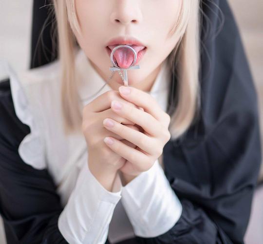 依依影院的相关介绍