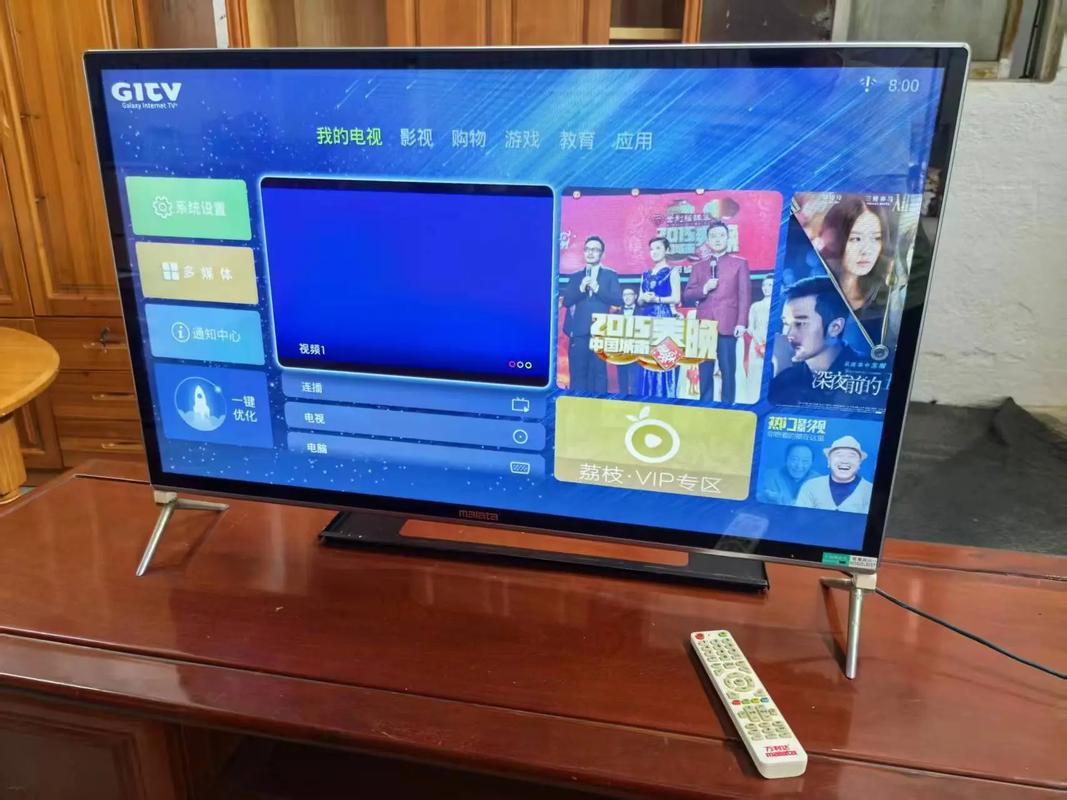 女生下体分泌物淡黄色的相关介绍