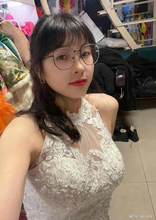 我把美女老师操了的相关介绍