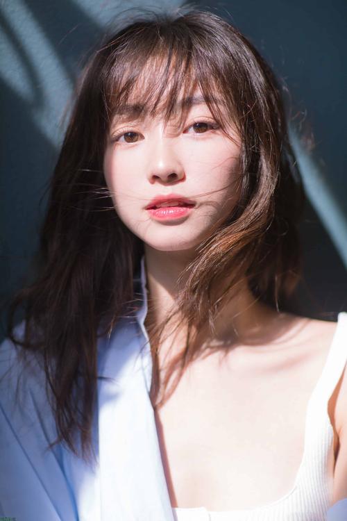 少妇丝袜av的相关介绍
