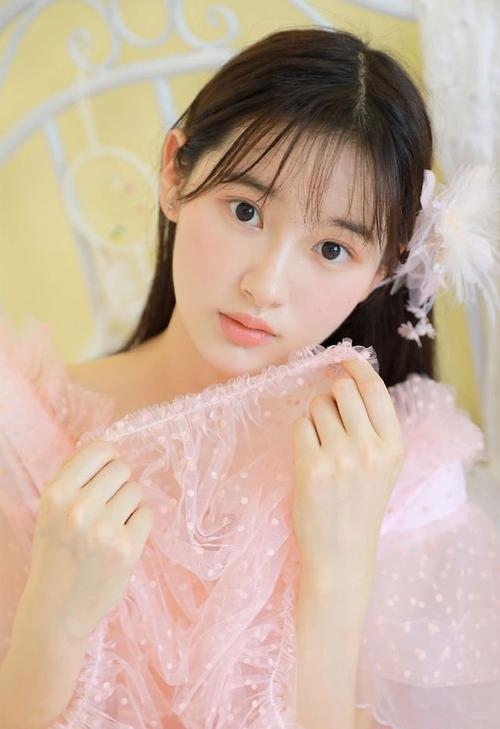 少妇av综合网站的相关介绍