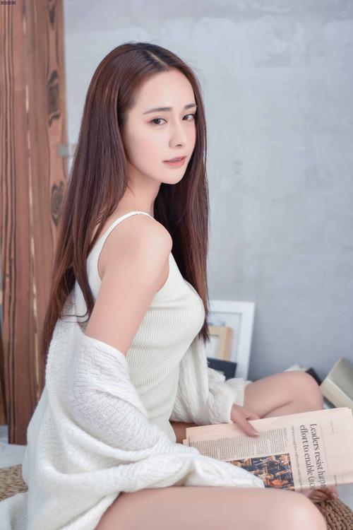 欧美人妻综合在线的相关介绍