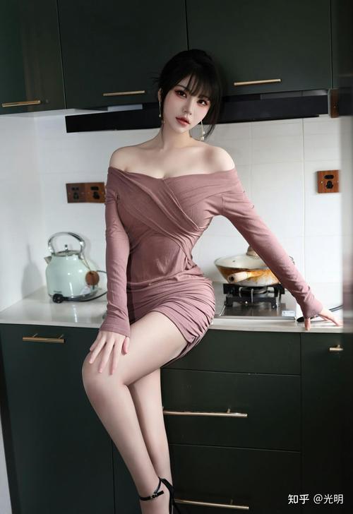 三十熟女日本熟妇在线的相关介绍