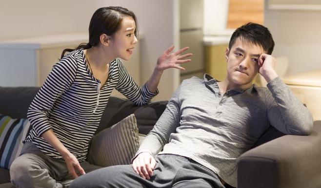 美女老师操男同学的相关介绍
