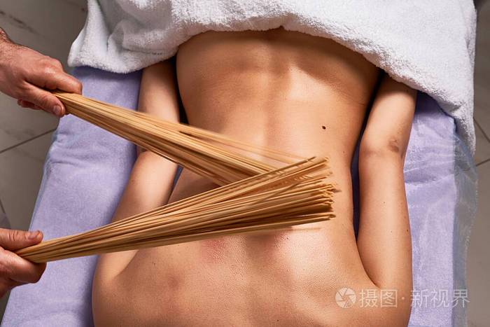 人妻少妇精品专区性色av的相关介绍