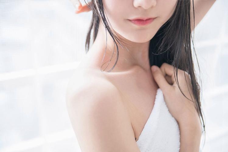 我把美女老师给操了的相关介绍