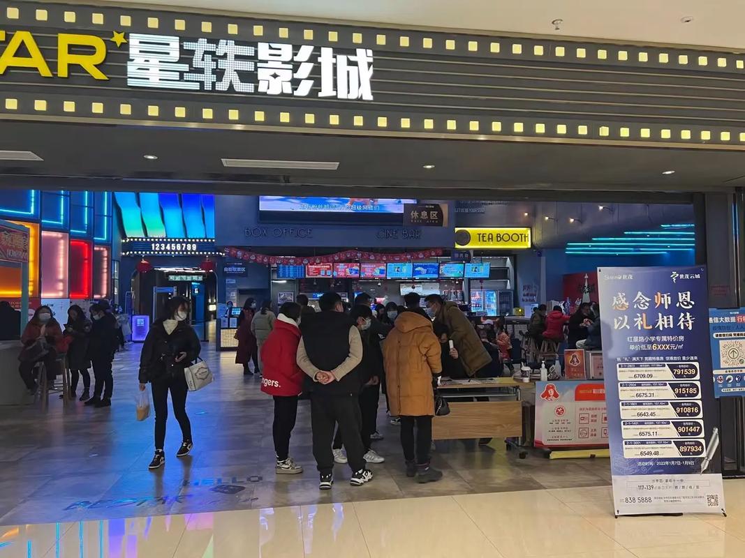 淫片美女av的相关介绍