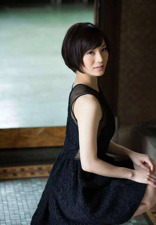 黑丝熟女av的相关介绍