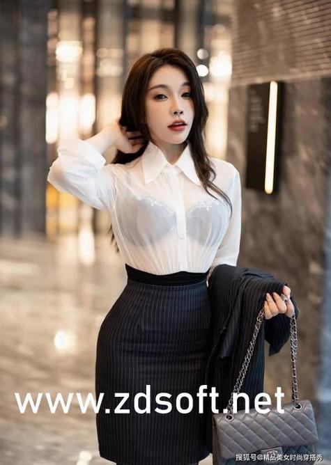 yy4480青苹果影院app免费的相关介绍