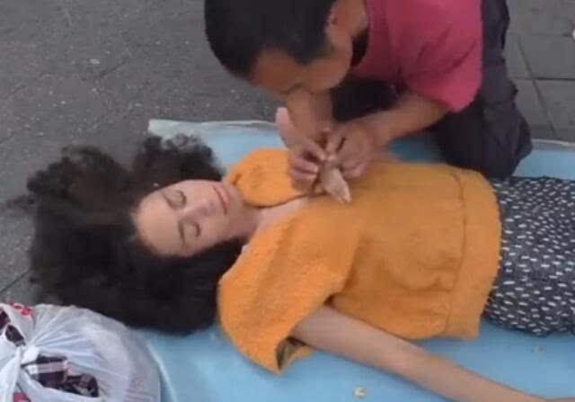 千百撸影院的相关介绍