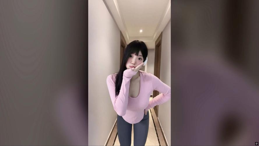 日本2少妇精油按摩的相关介绍
