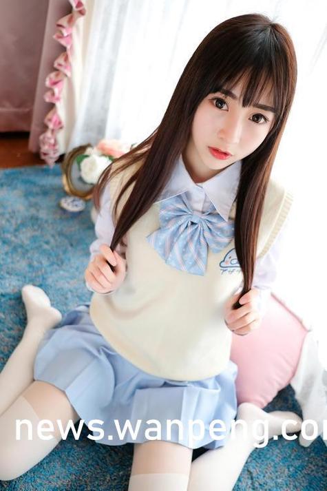 精品二区偷拍少妇在线的相关介绍